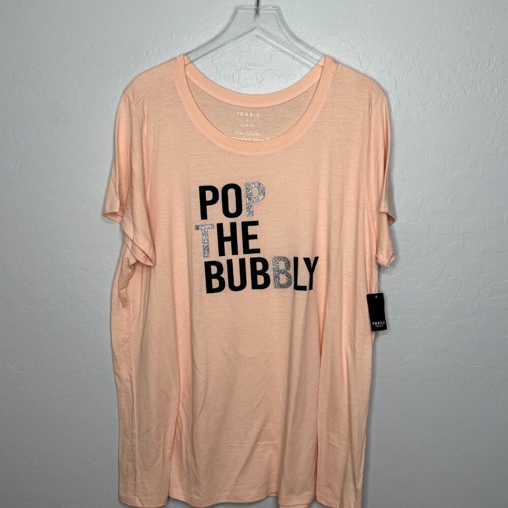 Torrid "Pop the Bubbly" Pink Crew Neck Shirt 3 3X 22/24 NWT - Picture 2 of 5
